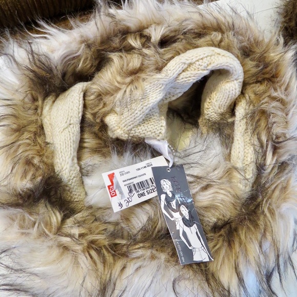 Faux Fur Scarf   Size OS  NWT - Picture 2 of 2